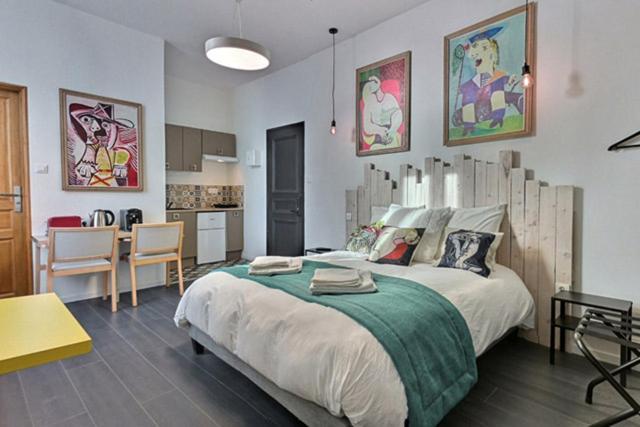 Les Appartements Fenelon Le Cateau-Cambresis Exterior foto