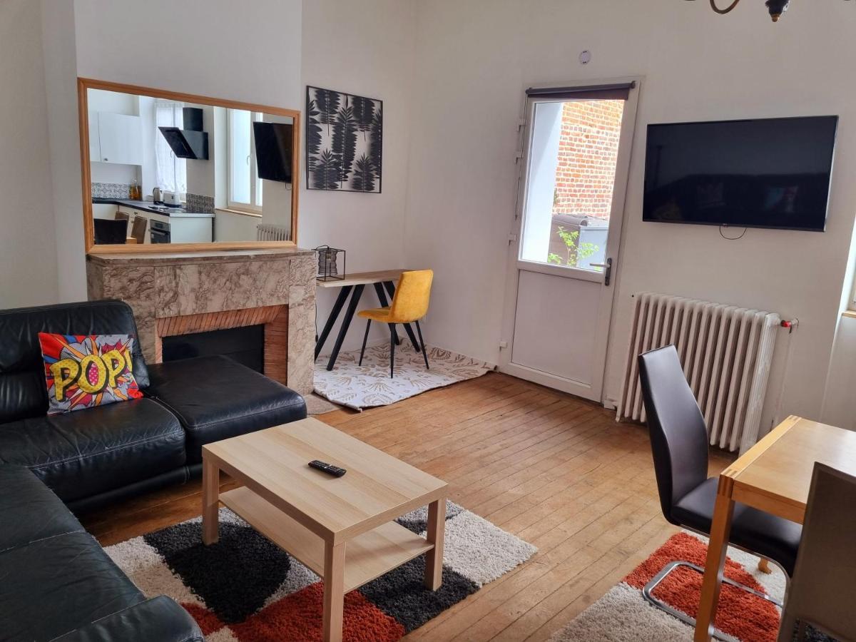 Les Appartements Fenelon Le Cateau-Cambresis Exterior foto